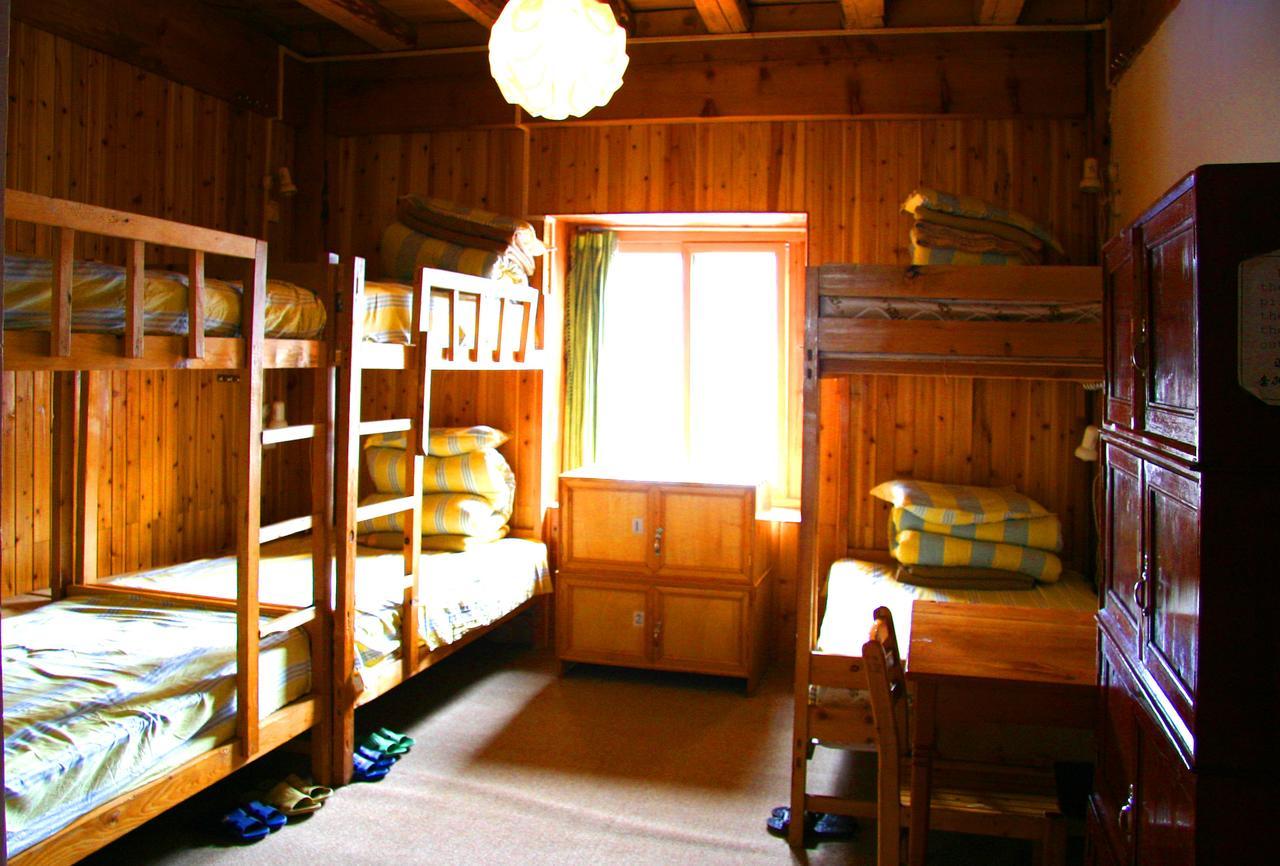 Shangri-La Lao Shay Youth Hostel Exterior foto